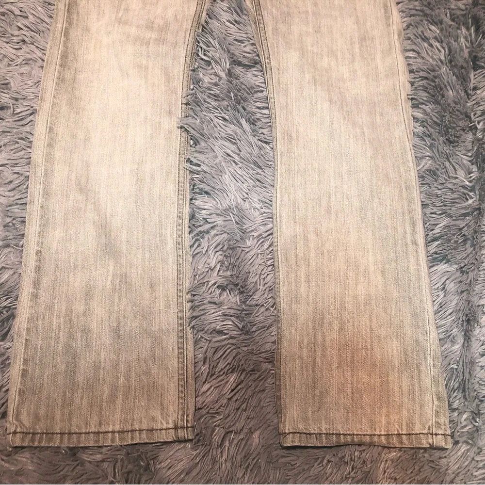 Levi's 514 Straight-Fit Men's Gray Wash Jeans  (W30 X L32)